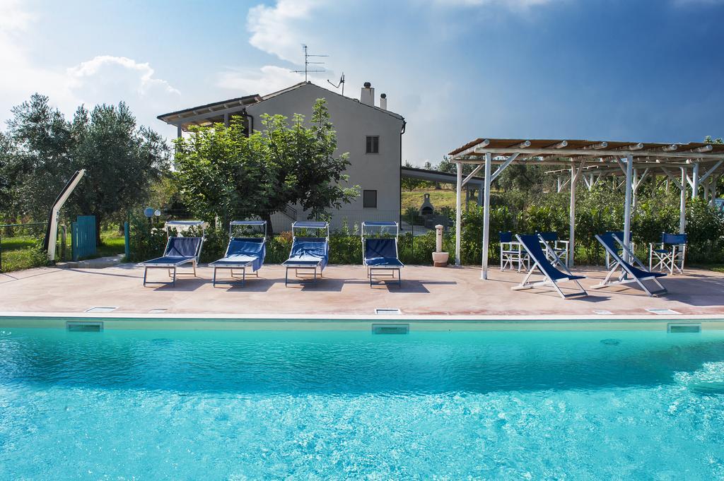 Villa Marchetti Cupra Marittima Eksteriør billede